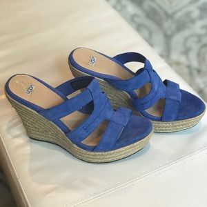 NWOT UGG Australia Blue Wedge 7.5